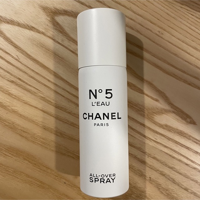 CHANEL(シャネル)のCHANEL シャネル  N°5 オールオーバー スプレイ 150ml コスメ/美容の香水(ユニセックス)の商品写真