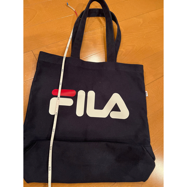 FILA(フィラ)のFILA〜トートバック〜美品使いやすいサイズです！ レディースのバッグ(トートバッグ)の商品写真