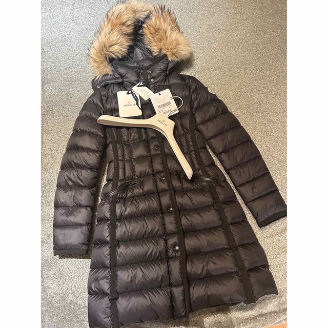 注目の MONCLER - ブラック 00 エルミファー HERMIFUR モンクレール