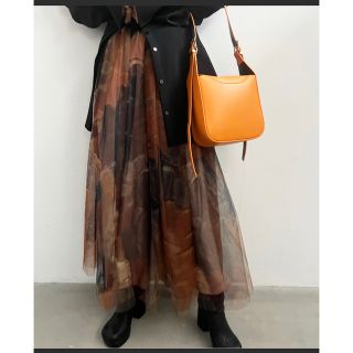 アメリヴィンテージ(Ameri VINTAGE)のAMERI  UND GYPSUM ART TULLE SKIRT(ロングスカート)