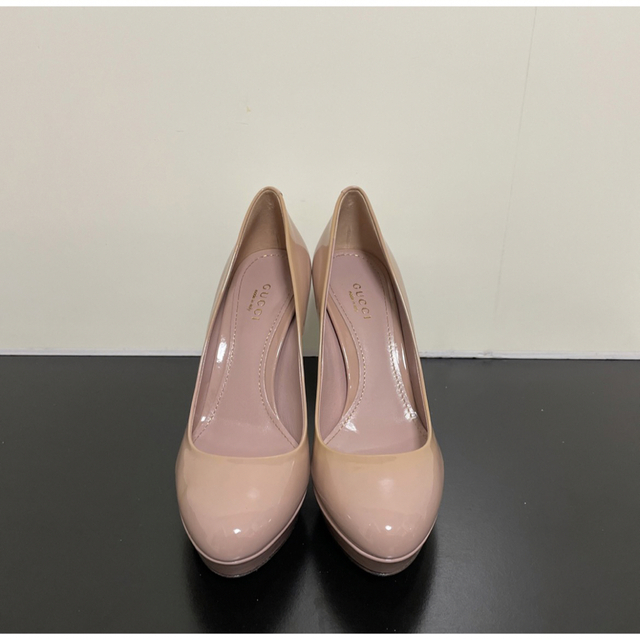 Gucci(グッチ)のGUCCIグッチ　パテントレザー　エナメルパンプス36 1/2 未使用保管品 レディースの靴/シューズ(ハイヒール/パンプス)の商品写真