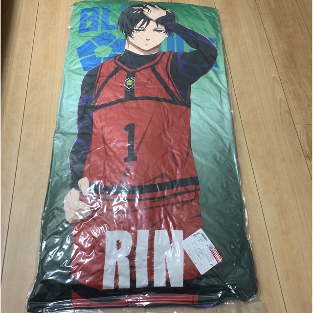 ブルーロック 糸師 凛 抱き枕 ドンキ限定の通販 by たろー|ラクマ ブルーロック 糸師 凛 抱き枕 ドンキ限定の通販 by たろー|ラクマ