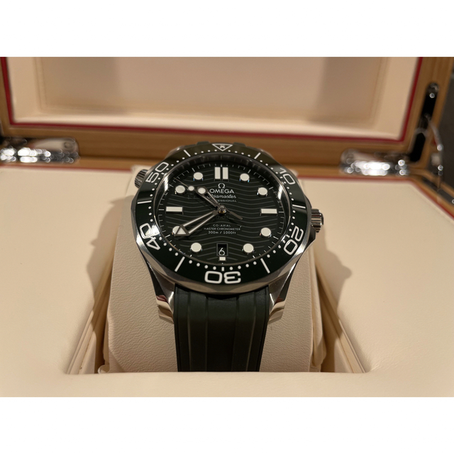 OMEGA(オメガ)のオメガシーマスターダイバー300 メンズの時計(腕時計(アナログ))の商品写真