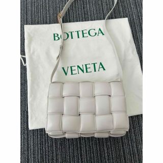 予約受付中】 Bottega Veneta 定価55万円 ボッテガヴェネタ パデット