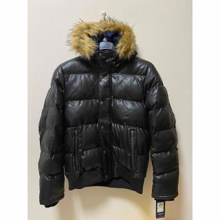 トミーヒルフィガー(TOMMY HILFIGER)の新品　トミーヒルフィガー　シンセティックレザーレザー　ダウンジャケット　Mサイズ(ダウンジャケット)