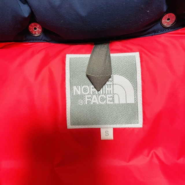 THE NORTH FACE(ノースフェイス) アウター レディースのジャケット/アウター(ダウンジャケット)の商品写真