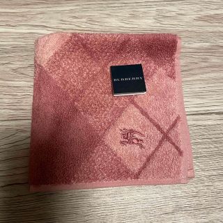 バーバリー(BURBERRY)のバーバリータオルハンカチピンク(ハンカチ)