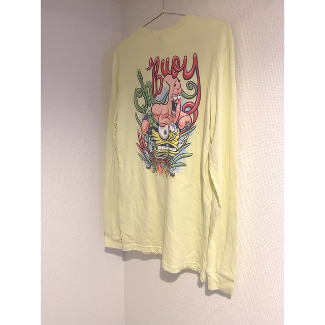 H&M(エイチアンドエム)のH&M スポンジボブ コラボ ロンT ロングスリーブ ライムイエロー XS メンズのトップス(Tシャツ/カットソー(七分/長袖))の商品写真