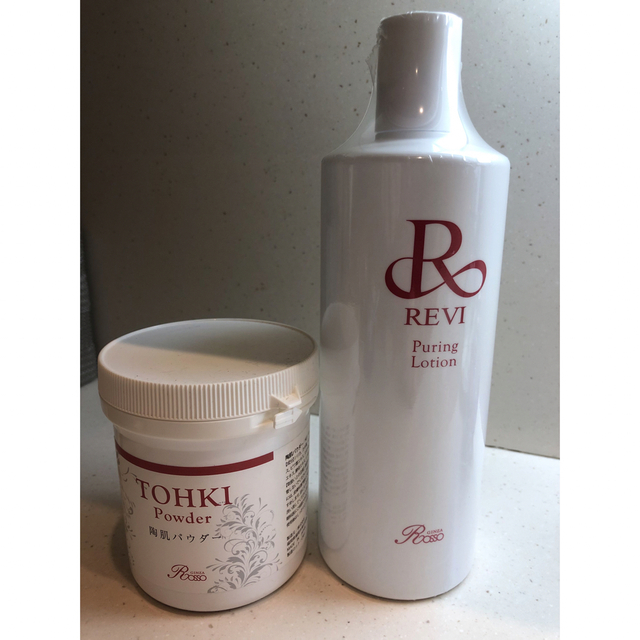 高い素材 REVI ルヴィ 陶肌パウダー100gピユアリングローション