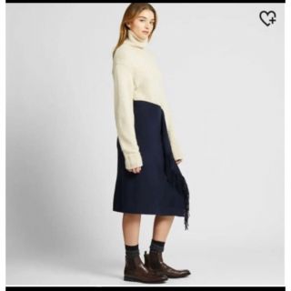 ユニクロ(UNIQLO)の値下げ　新品　ユニクロ　スカート(ひざ丈スカート)