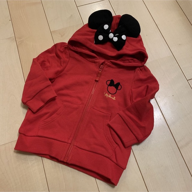 Disney(ディズニー)の⭐︎新品　H&M ディズニー　ミニー　パーカー　レッド　70 キッズ/ベビー/マタニティのベビー服(~85cm)(トレーナー)の商品写真