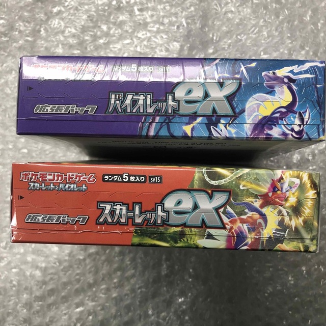 ポケモン(ポケモン)のポケモンカード　スカーレットex＆バイオレットex BOX 未開封シュリンク付き エンタメ/ホビーのトレーディングカード(Box/デッキ/パック)の商品写真