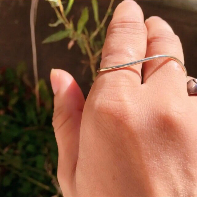 リング ゴールド メタル リング 変形 ウェーブ フープ ツーフィンガー 指輪 ハンドメイドのアクセサリー(リング)の商品写真