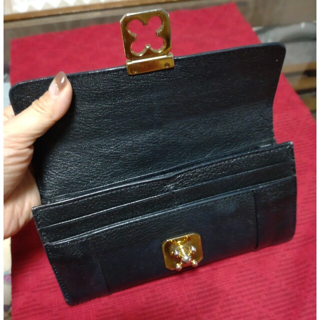 Chloe(クロエ)のChloe エルシー 二つ折り長財布(黒) レディースのファッション小物(財布)の商品写真