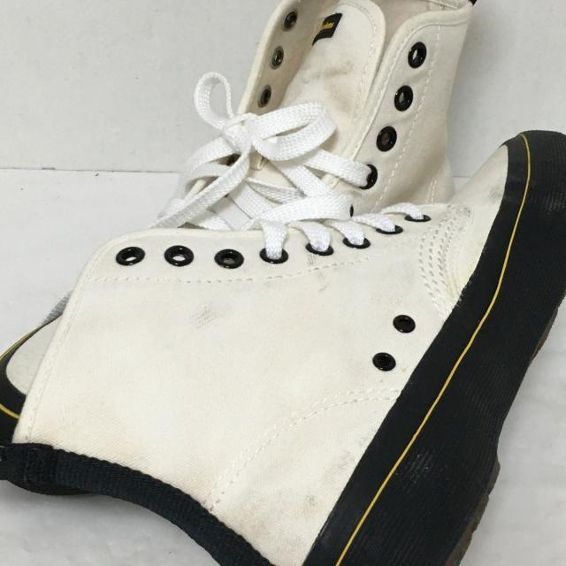 Dr.Martens(ドクターマーチン)のドクターマーチン スニーカー UK5 - レディースの靴/シューズ(スニーカー)の商品写真