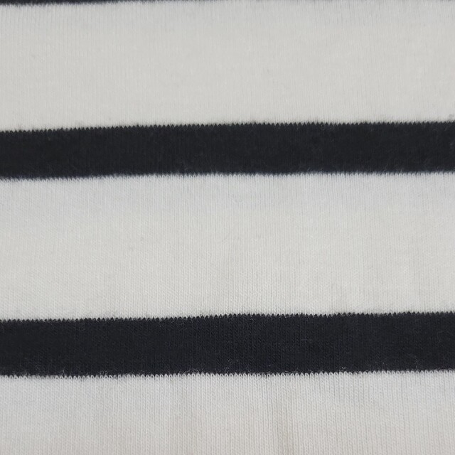 ANZU(アンズ)のANZU☆短め半袖Tシャツ　トップス　夏　ギャル レディースのトップス(Tシャツ(半袖/袖なし))の商品写真