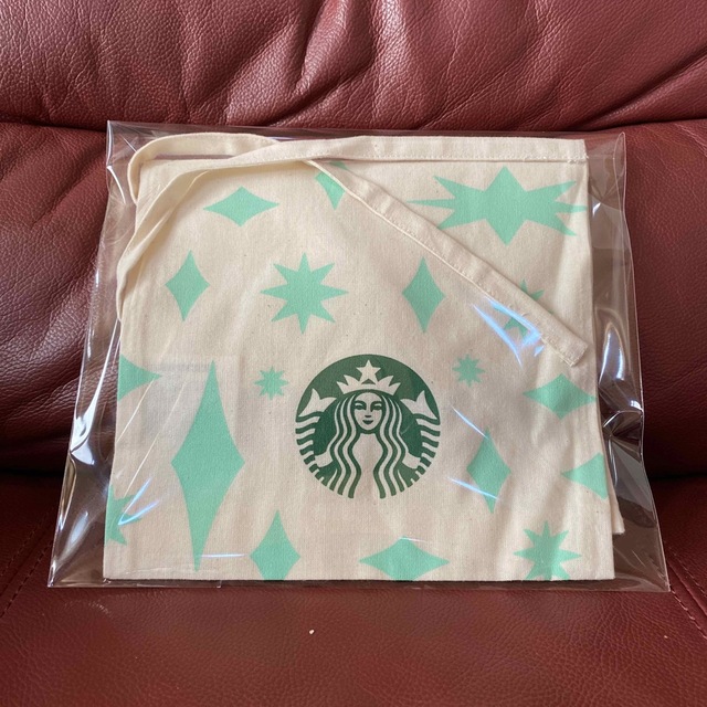 Starbucks Coffee(スターバックスコーヒー)の2023 スターバックス福袋　巾着 エンタメ/ホビーのコレクション(ノベルティグッズ)の商品写真