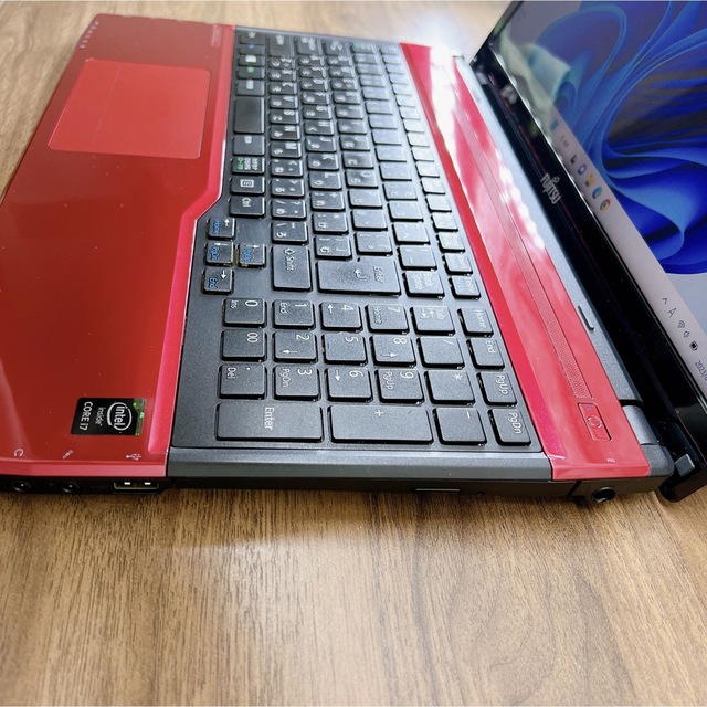 美品】最高峰Core i7☘新品爆速SSD512GB搭載☘LIFEBOOK bak.unimed.ac.id