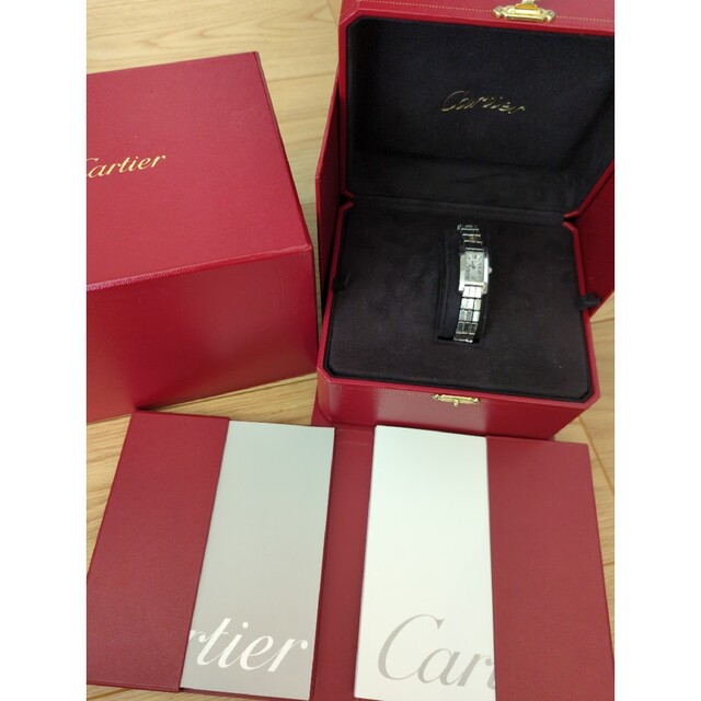 Cartier(カルティエ)のタンクアロンジェ　ラニエール ＷＧ レディースのファッション小物(腕時計)の商品写真