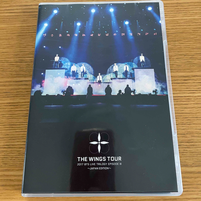 防弾少年団(BTS)(ボウダンショウネンダン)の2017　BTS　LIVE　TRILOGY　EPISODE　III　THE　WI エンタメ/ホビーのDVD/ブルーレイ(ミュージック)の商品写真