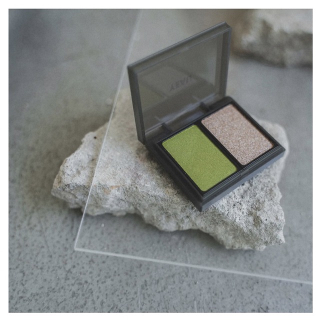 Celvoke(セルヴォーク)のYEAU / depict eye shadow 02 コスメ/美容のベースメイク/化粧品(アイシャドウ)の商品写真