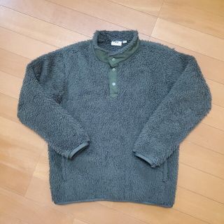 ユニクロ(UNIQLO)のUNIQLO ユニクロ フリースオーバーサイズプルオーバー カーキ　140(ジャケット/上着)