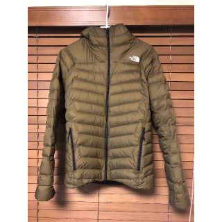 ザノースフェイス(THE NORTH FACE)のエラメガネ様専ノースフェイス　サンダーフーディ　ダウンジャケット　Lサイズ　美品(ダウンジャケット)