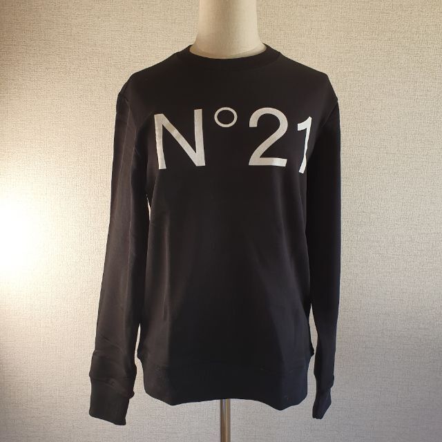 Tシャツ/カットソー【新品・未使用】N°21 KIDS ロゴ スウェットシャツ ブラック 12Y