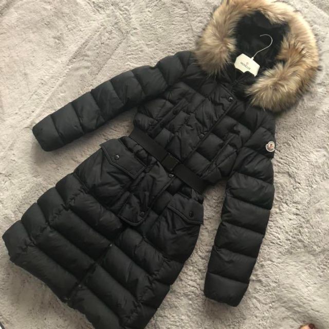 日本限定 MONCLER - モンクレール クロエ MONCLER KHLOE コート ブラック ダウンジャケット 日本限定 MONCLER - モンクレール クロエ MONCLER KHLOE コート ブラック ダウンジャケット