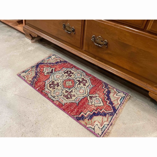 ACTUS(アクタス)のVintage Turkish Rug 70s トルコ ラグ トルコ絨毯 インテリア/住まい/日用品のラグ/カーペット/マット(ラグ)の商品写真