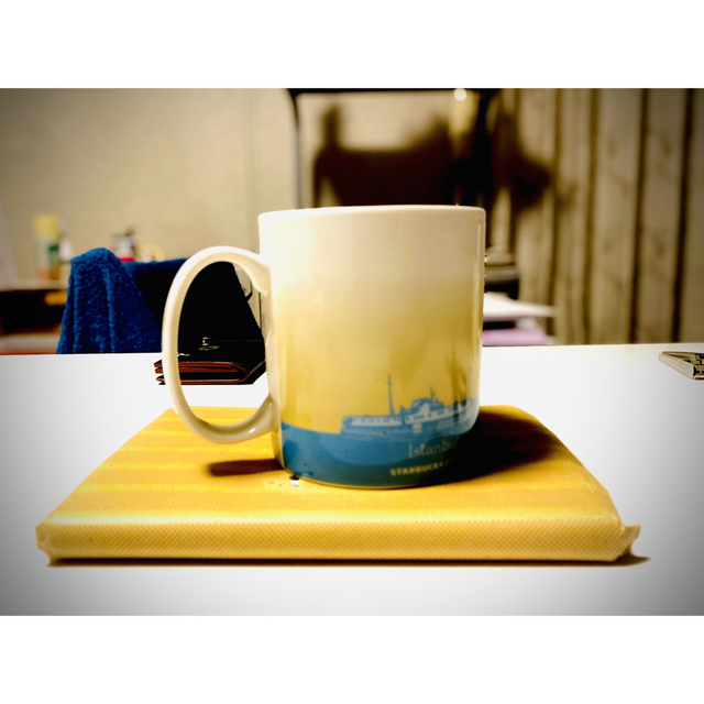 Starbucks Coffee(スターバックスコーヒー)のトルコイスタンブール スターバックス オリジナルマグ インテリア/住まい/日用品のキッチン/食器(グラス/カップ)の商品写真