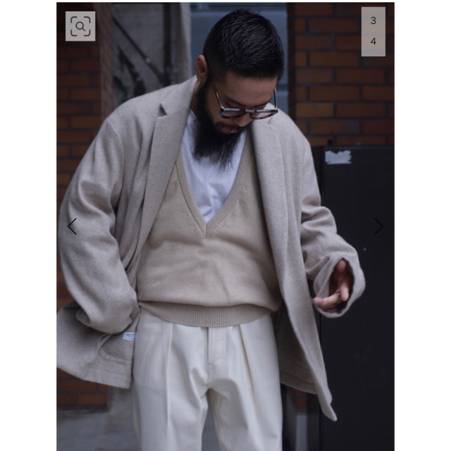 少し豊富な贈り物 COMOLI - VNECK CASHMERE CASH GOLDEN 別注 HERILL