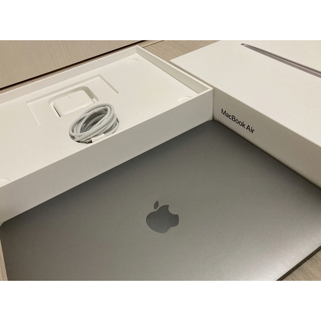 Apple - MacBook Air 8GB 13インチ2021年12月購入 スペースグレーの ...