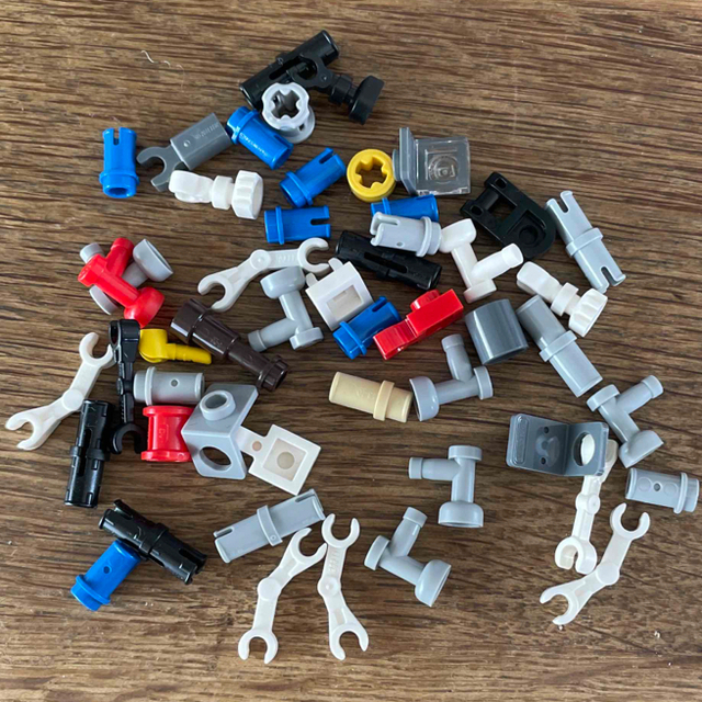 Lego(レゴ)のLEGO バラ　パーツセット　2 キッズ/ベビー/マタニティのおもちゃ(積み木/ブロック)の商品写真