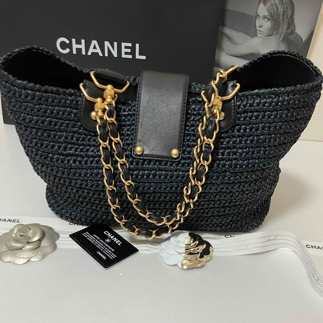 CHANEL - まるまる様専用♡超美品 ♡シャネル チェーンショルダー ...