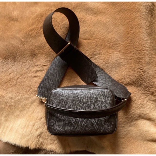 chiiiibag widebelt shoulder ブラック - ショルダーバッグ