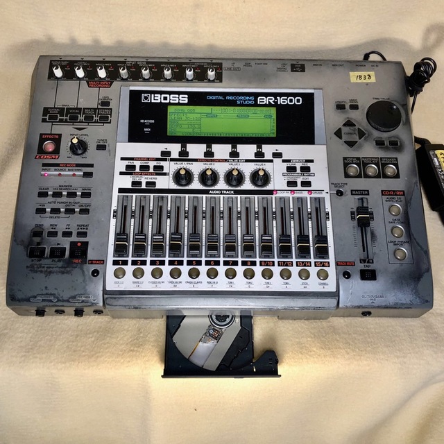 1838. BOSS BR-1600CD❗️マルチトラック レコーダー‼️ 楽器