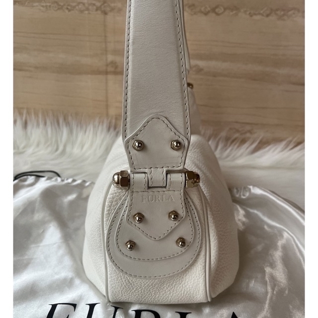 Furla(フルラ)のFURLA フルラ ワンショルダー ショルダーバッグ レディースのバッグ(ショルダーバッグ)の商品写真