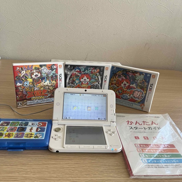 3DS LL　ニンテンドー 本体　 ミント×ホワイト　ソフト3本付属品説明書