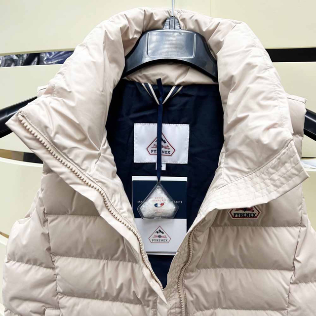 新品 ピレネックス スプートニック2ベスト HWS004 ネイビー 36サイズ