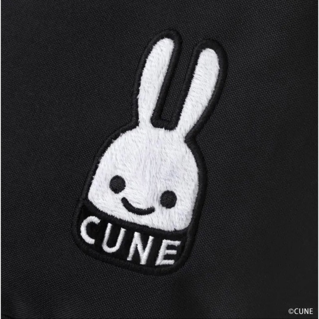 CUNE(キューン)のCUNE(R) ウサギワッペン付きウエストポーチ 宝島社付録 レディースのバッグ(ボディバッグ/ウエストポーチ)の商品写真