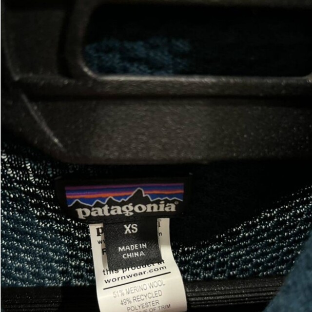 patagonia(パタゴニア)のキャプリーンエア　パタゴニア　xs スポーツ/アウトドアのアウトドア(登山用品)の商品写真