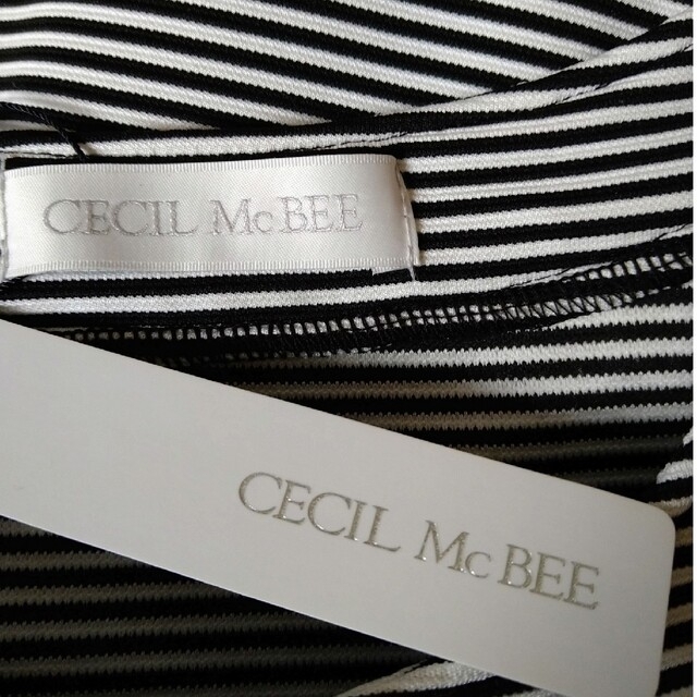 CECIL McBEE(セシルマクビー)のCECIL  McBEE　ジャケット　Mサイズ レディースのジャケット/アウター(ノーカラージャケット)の商品写真