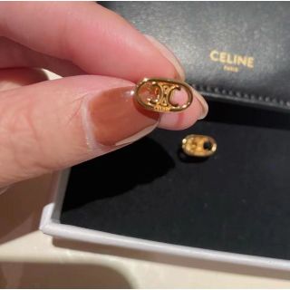 セリーヌ ロング ピアス ストーン 天然石 スウィング フィービー 希少