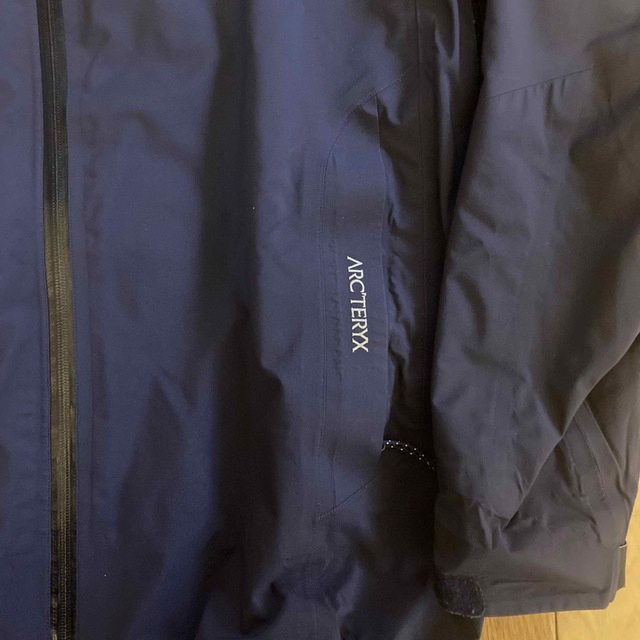 ARC'TERYX(アークテリクス)のArc’teryx gore tex jacket navy  メンズのジャケット/アウター(マウンテンパーカー)の商品写真