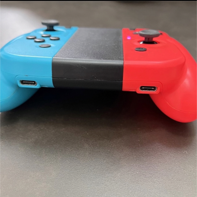 Nintendo Switch(ニンテンドースイッチ)の任天堂　Nintendo  Switch ジョイコン　Joy-Con 互換品 エンタメ/ホビーのゲームソフト/ゲーム機本体(携帯用ゲーム機本体)の商品写真