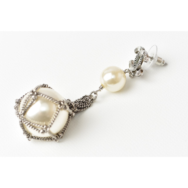 シャネル ピアス CHANEL パールモチーフ ココマーク シルバー 【売れ筋