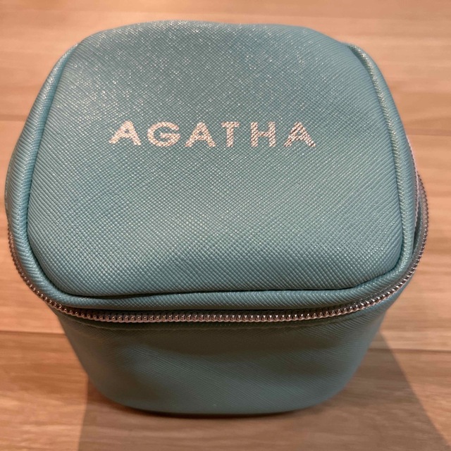 AGATHA(アガタ)のAGATHA ポーチ レディースのファッション小物(ポーチ)の商品写真