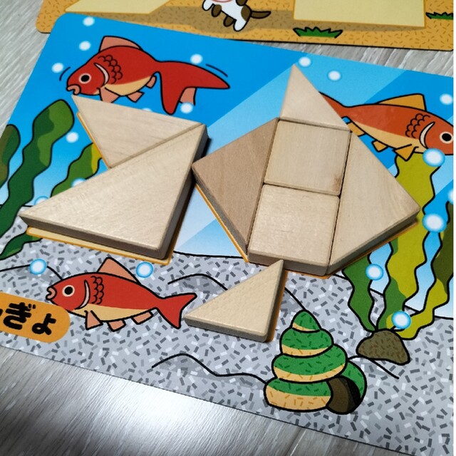 値下げ！絵合わせ　木製パズル キッズ/ベビー/マタニティのおもちゃ(知育玩具)の商品写真