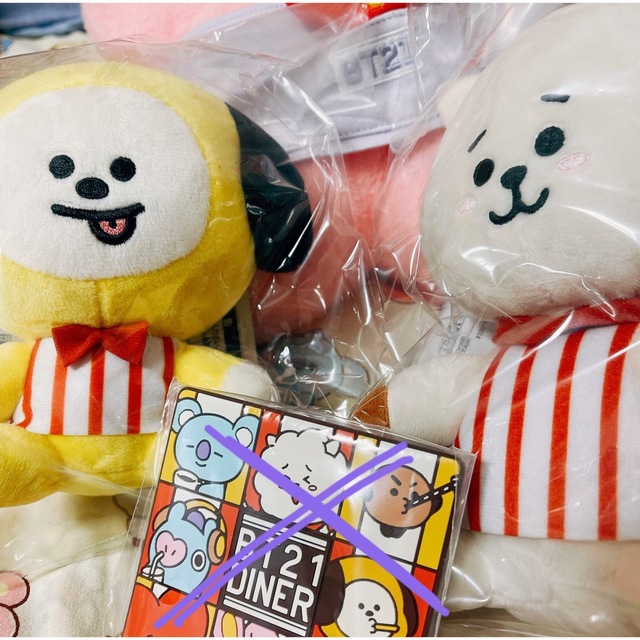 BT21(ビーティーイシビル)の【未開封】一番くじ BT21 Diner B賞　D賞　E賞　ぬいぐるみ エンタメ/ホビーのおもちゃ/ぬいぐるみ(キャラクターグッズ)の商品写真